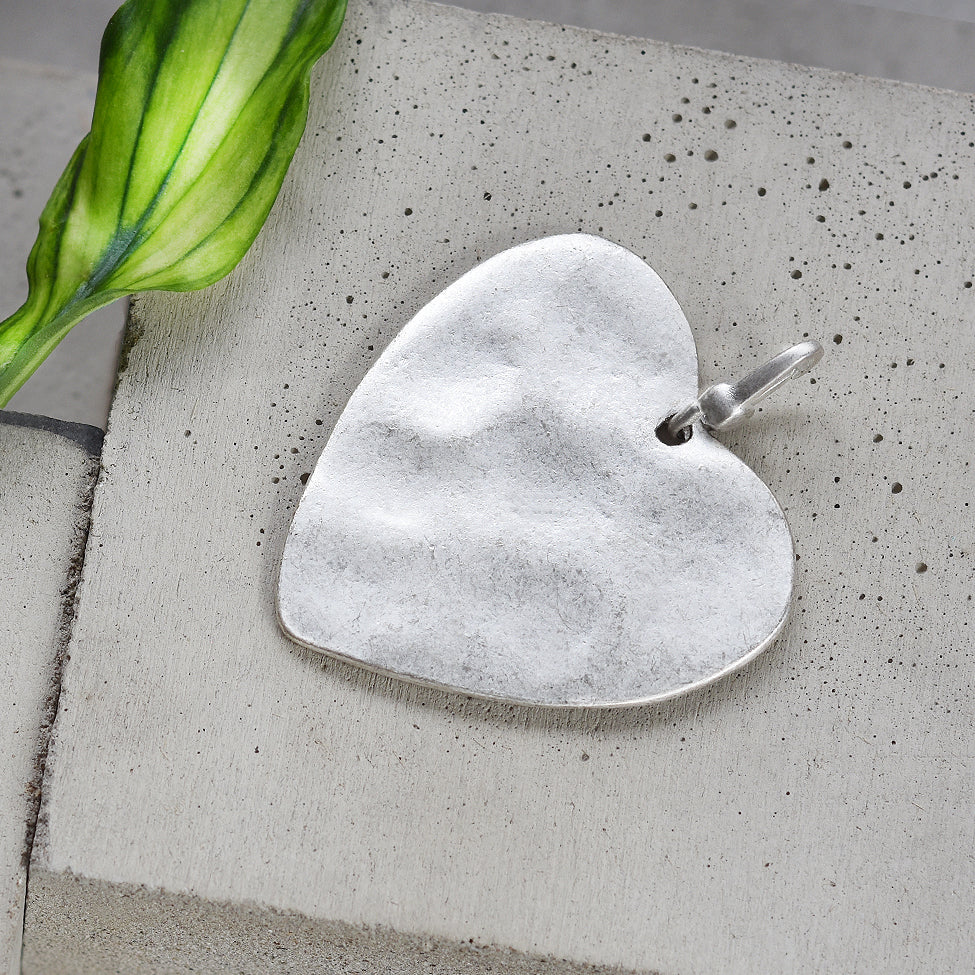 Tutti antique silver finish large hammered heart charm - Ellimonelli